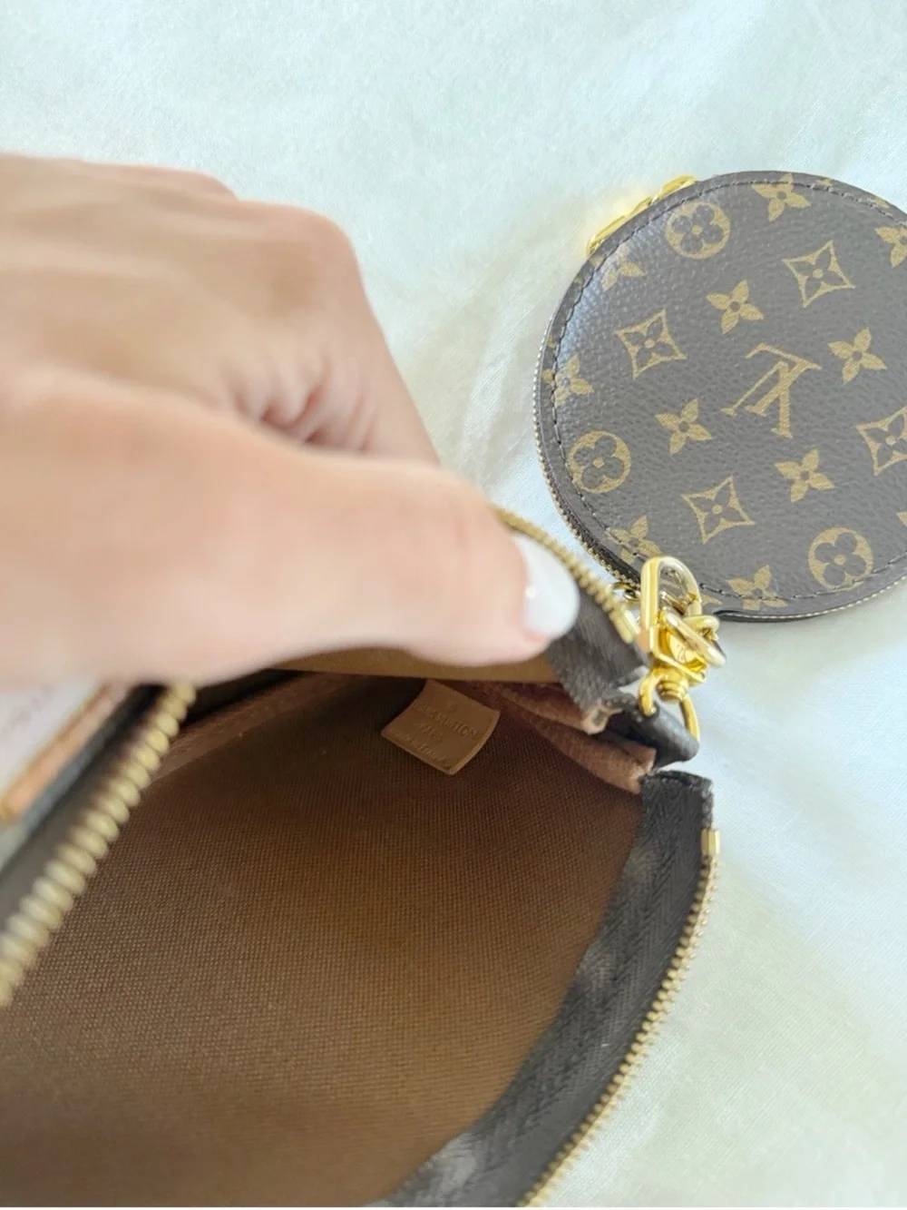 Louis Vuitton Multi Pochette Accessories Pouch Monogram Canvas Small Brown